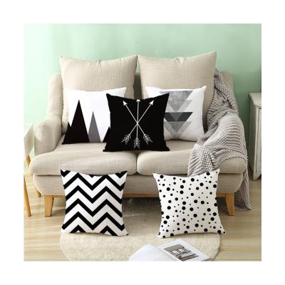 China Geometric Abstract Anti Dust Mite Triangle Stripe Tile Covers Modern Velvet Pillow Cushion Cover for sale