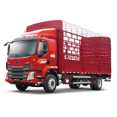 China Best China CHENGLONG M3 4x2 Cargo Truck For Sale 6 - 8L for sale