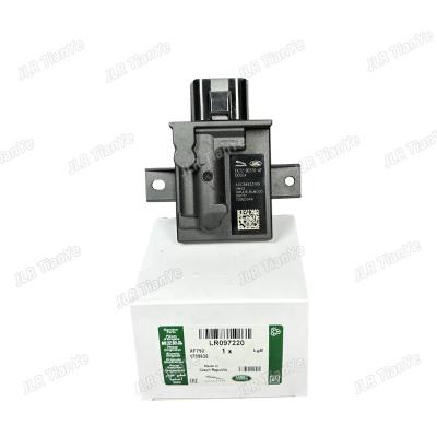 China Range Rover Car Accessories 2.0T Fuel Pump Module LR097220 LR083930 LR061641 for sale