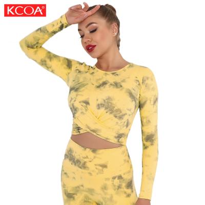 China New Breathable Design Antibacterial Premium Tie Dye Women Crop Top Training Shirt For Gym for sale