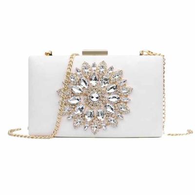 China 2020 New Sunflower Wedding Dress Chain Cross Purse Rhinestone Wedding Party Dinner Bag Authentic Lady Bride Handbag - Body Bag for sale