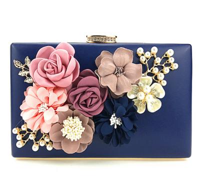 China Hot Sale High Quality Makeup Cosmetic Vintage Grab Bag Evening Women Flower Clutch Bag, Evening Clutch Purse for sale