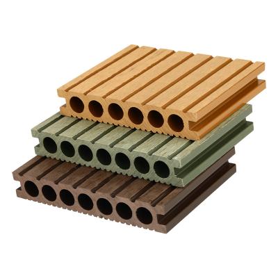 China Anti-water Decking Outdoor Wooden Decking WPC Plastic Composite Flooring for sale