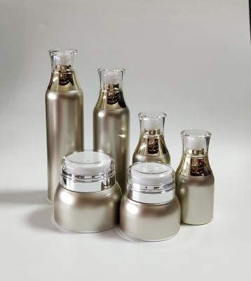 China BEAUTY PACKAGING 30ml 50ml 100ml 120ml 150ml airless lotion bottle bottle with airless pump gold color in stock for sale