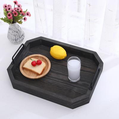 China Custom Vintage Rustic Wooden Tray Decorative Serving Tray From Europe With Black Metal Handles for sale