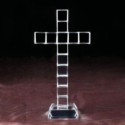 China Europe Standing Glass Crystal Cross Figurine MH-15548 for sale