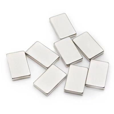 China Industrial Magnet N52 Strong Powerful Magnetic Materials N52 Neodymium Magnet 50x25x10 for sale