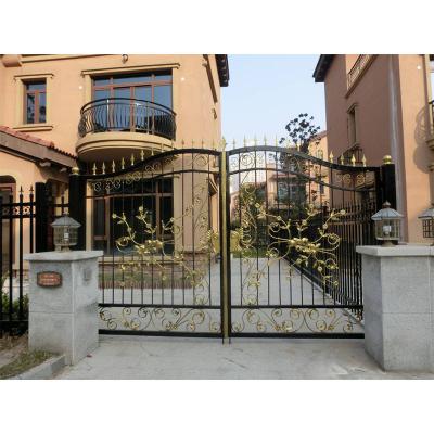 China Easily Assembled European Style Wrought Iron Gate Galvanized Steel Gates Iron Base Track Design for sale