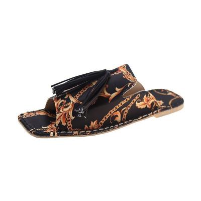 China CUSHIONING wholesale 2020 China European and American style printed one line slippers like flat female slippers for sale