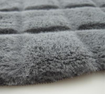 China Auto Upholstery SOFT HAND FEEL CUTTING RABBIT FAUX FUR FOR GARMENT / HOMETEXTILE for sale