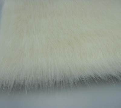 China Long plush fabric luxury looking high gram pile high quality faux fox fur long for garment /coat/home textiles for sale