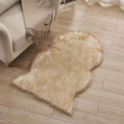 China Wholesale Customized Anti-slip Color Faux Fur Carpet Blanket Faux Fur Carpet Rugs Manufacturers for sale