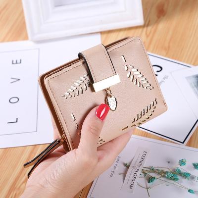 China New Women Wallets Ladies Wallet Zipper Cavity Buckle Leaf Cavity Buckle Women Zipper Purse Female Card Holder Anti-theft Short Wallet Purse Cartera Muje for sale