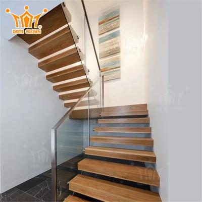 China Modern Indoor Double Stringer Wrought Iron Straight Stairs with Oak Steps for sale