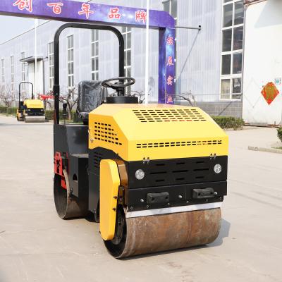 中国 20-30hp 建設用コンパクト装置 0-5Km/H コンパクトロードローラー 販売のため