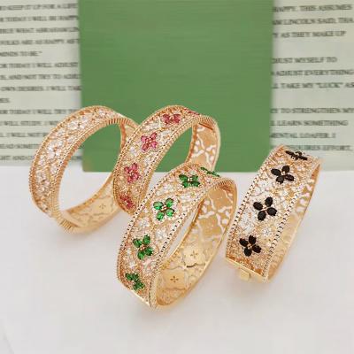 China Luxury Gold p[Lated Wedding Party Mother's Day Fashion CLASSIC Flower Jewelry Set Bracelet Ring Women Gift for sale