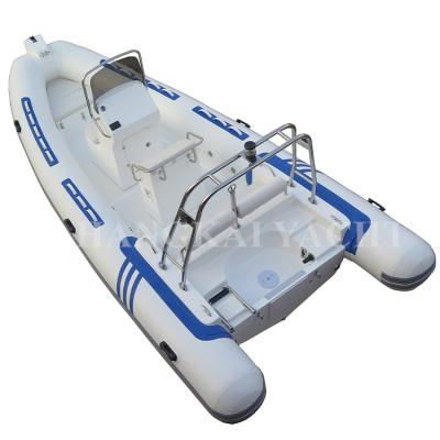 China Nice Luxury Inflatable Sporting Boats 19ft Rigid Rib Boat RIB 5.8m 580 for sale