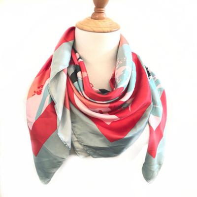 China Wholesale Price OEM Service Custom Made Satin Flower Printed Spot Silk Lady Square Neck Scarf for sale