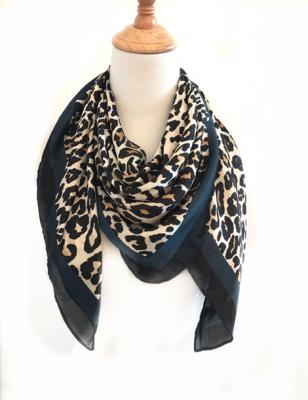 China Best Quality Small MOQ Of Polyester Customize Square Print Leopard Spot Silk Lady Scarf for sale