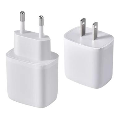 China New Mobile Phone Fast Delivery Chargers Weight 43.8g Wall Custom Charger Good Logo USB Compatible for sale