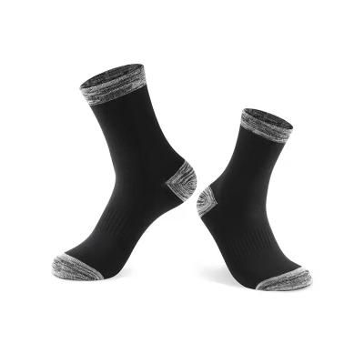 China Wholesale Breathable Autumn Fashion Plaid Pure Color 5 Pairs Gift Box Package Cotton Business Men's Breathable Socks for sale