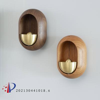 China Wirelles Wooden Japanese Doorbell Wind Chime Hanging Magnetic Type Wind Bell Creative Brass Door Bell Doorbell Solid Wood Refrigerator Housewarming for sale