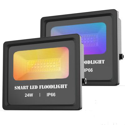 China Residential Outdoor RGBCW LED Flood Light 24W Smart IP66 Waterproof Lights APP Group Control For Outdoor for sale