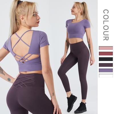 China New Logo2022 Fashion Breathable Customized Sports Yoga Clothes 2 Pieces Set High Elastic Soft Gym Sports Yoga Suit for sale