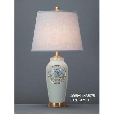 China Kundenspezifisches Hotel-Luxuschinese AC220V Art Deco Table Lamp zu verkaufen