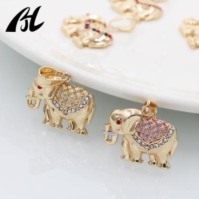 China FASHIONABLE Elephant Pendant 18k Gold Plated Tricolor Gemstone Rounded Religious Elephant Pendants for sale