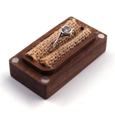 China Wooden Ring Jewelry Case Luxury Jewelry Packaging Necklace Jewelry Packaging Box for sale