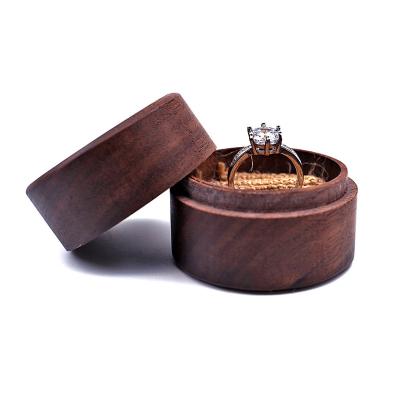 China Jewelry Packaging Small Solid Wooden Jewelry Ring Boxes Vintage Wooden Wedding Gift Box Classic Wedding Ring Antique Round Packaging for sale