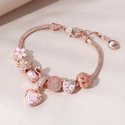 China Latest Heart Charm Bangle Flower Charm Bracelet Modern Rhinestone Free Custom Lead And Nickel Free Crystal Charm Heart Bracelet for sale