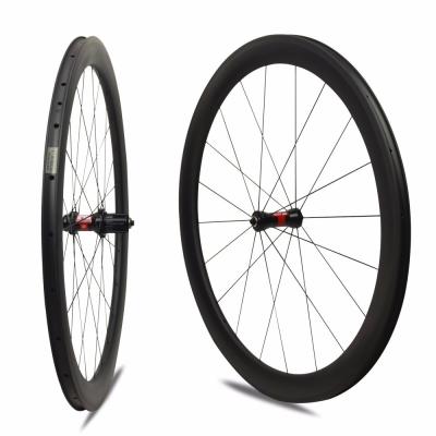 China Road Bikes Ultralight 700C CX Cyclocross Carbon Anvil Dt240 Tubeless Wheelset for sale