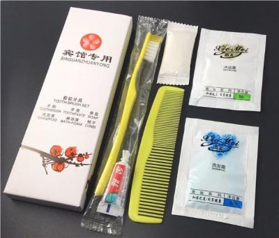 China Color / Size Customized Toothbrush Toothpaste Travel Kit Six - In - One Handmade for sale