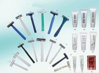 China Hotel Amenity Recycle Disposable Razors , Male Plastic Double Edge Razor With Cream for sale