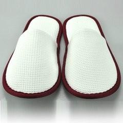 China EVA Material Hotel Room Slippers Logo Printed White Towelling Slippers For House for sale