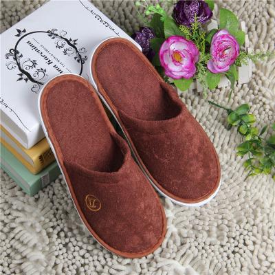 China Elegant Corduroy Fabric Terry Cloth Slippers Comfortable Disposable Slippers For Hotels for sale