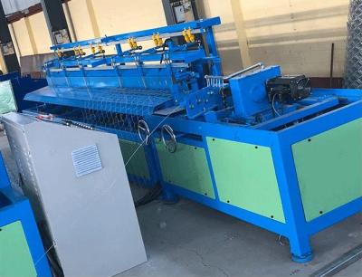 Chine Double longueur automatique du contrôle 4m de PLC de Machine de barrière de maillon de chaîne de fil à vendre