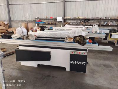 Cina Cabinet wood board cutting machine Sliding table saw with sliding table length 3800mm in vendita