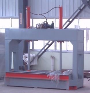 Cina 50t/80t cold press woodworking machines can be customized in vendita