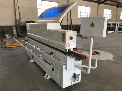 Cina KC406 Full automatic edge banding machine made in China in vendita