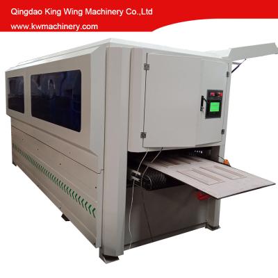 China Línea ULTRAVIOLETA máquina que enarena KC1000-8SD del cepillo de madera de la puerta en venta