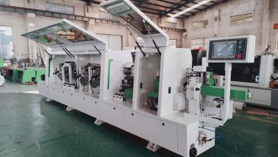 Cina KDT structure Wood Edge Banding Machine with Pre-milling function KC4108 in vendita