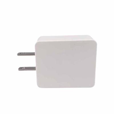 China UniversalÂ   Fast Charging UF22F1A050300 PD 18W 5V2A Usb C Usb C Charger Fast Usb Charger For Iphone Macbook Pro Samsung for sale