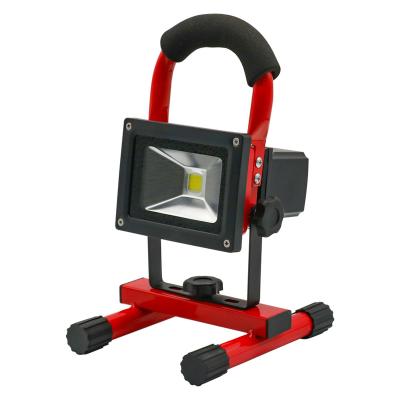 China USB 600 Lumen 10W LED Floodlight IP44 Rechargeable Super Bright Garage DIY Waterproof Work Light for sale