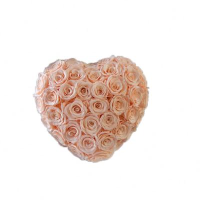 China Yunnan Valentine Wedding Gift Luxury romantic heart-shaped eternal flowers preserved roses in box for sale