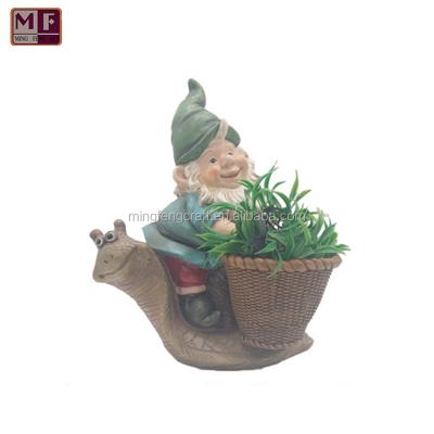 China Gnome Statue Yard Decor, Cute Gnome Sitting on Snail Outdoor Patio Garden Statue Resin Sculpture for sale