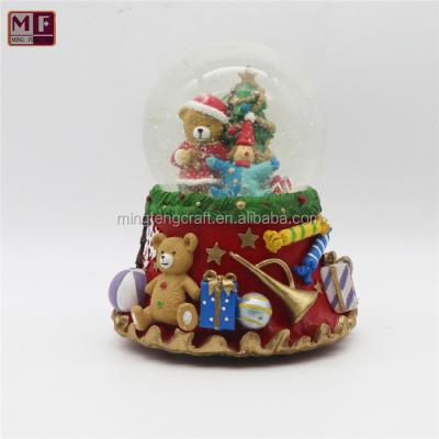 China Musical Snow Globe Snow Globe With Christmas Tree With Bear Christmas Gifts Polyresin for sale