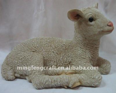 China Europe Polyresin Sheep Figurine Decoration Animal Craft for sale